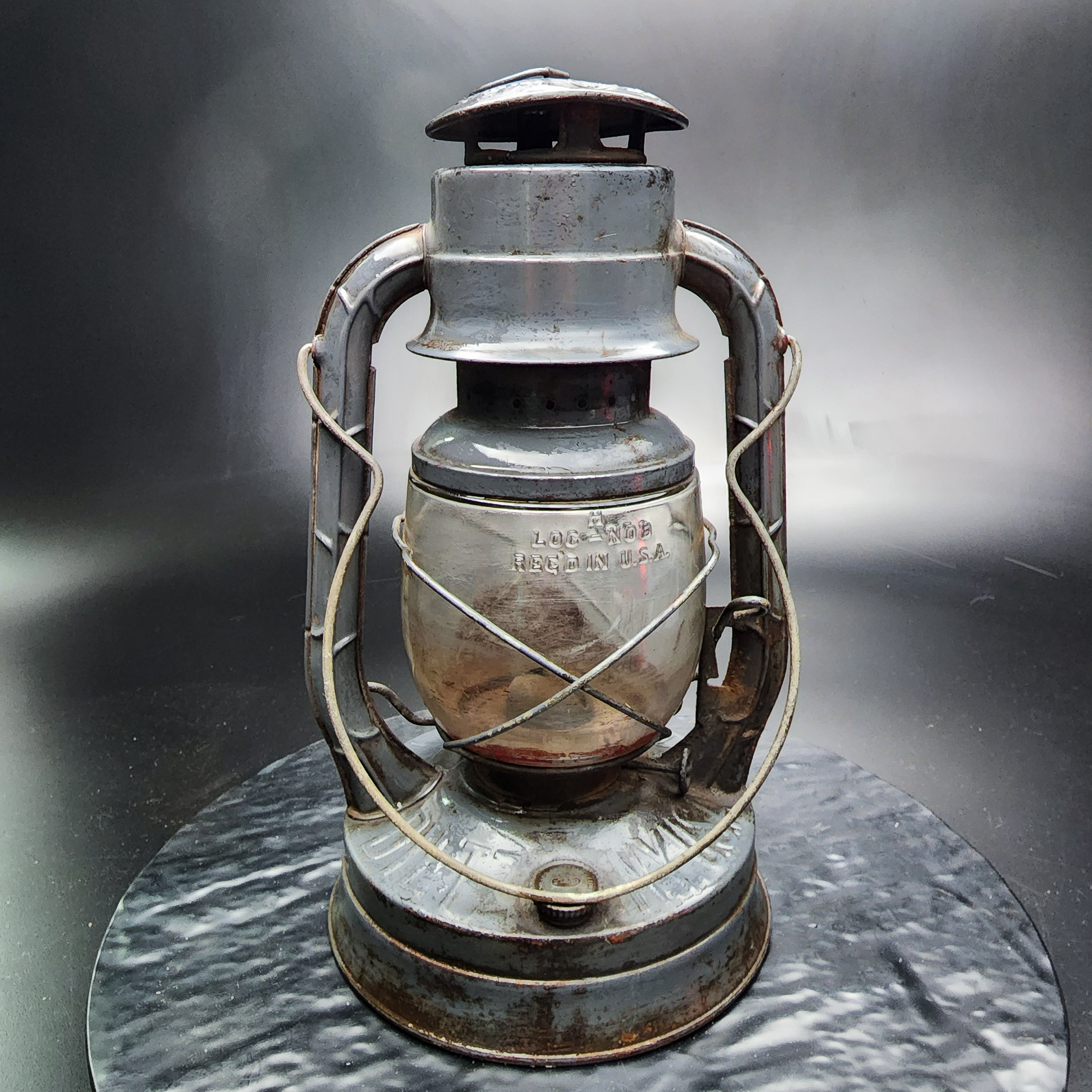 Dietz No. 2 D-Lite Lantern Antique Kerosene LOC-NOB Globe NY USA Barn Farm✅ - Picture 1 of 8