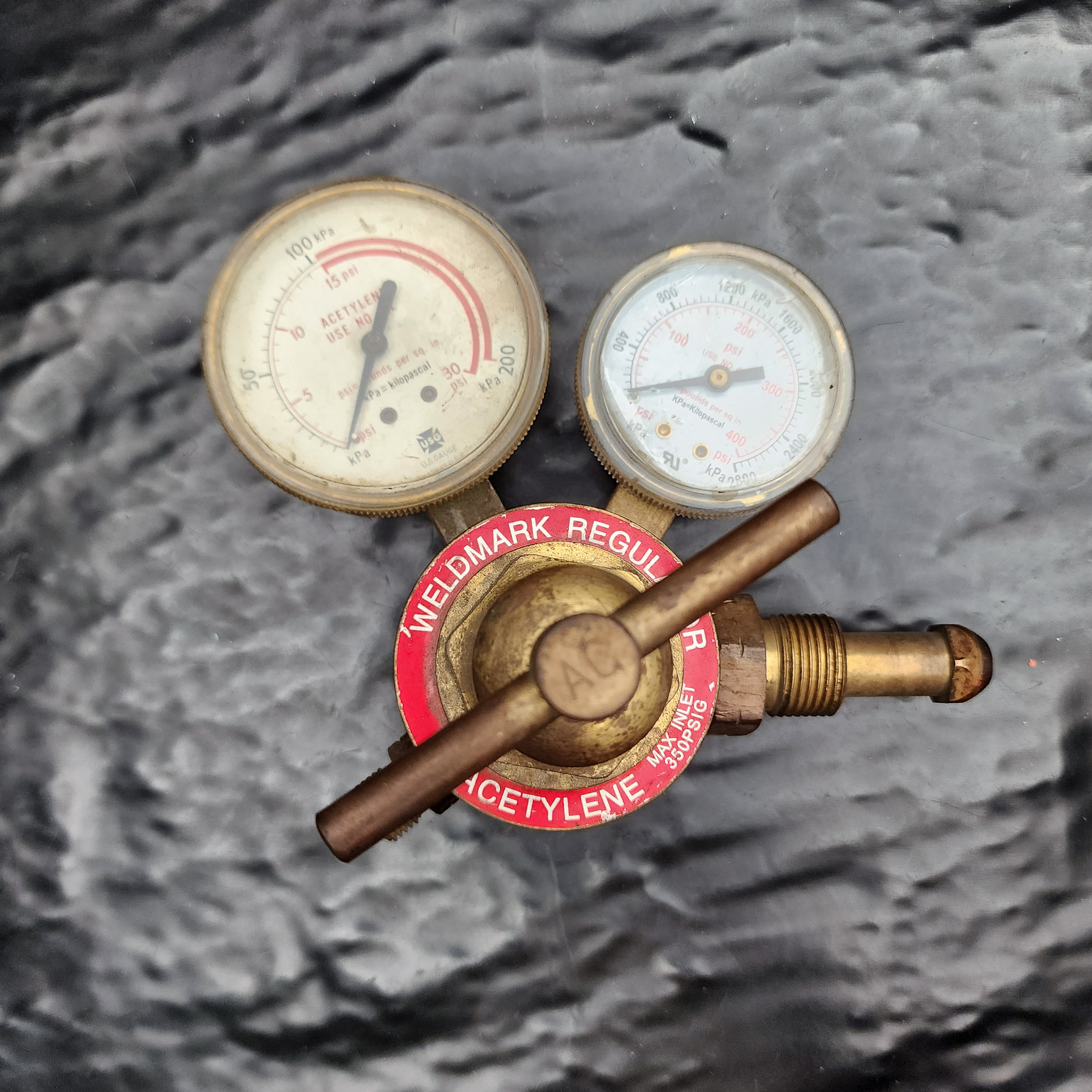 Weldmark LXR-65AC Acetylene Regulator Dual Gauge Brass 48NL MH25744 - Picture 1 of 7